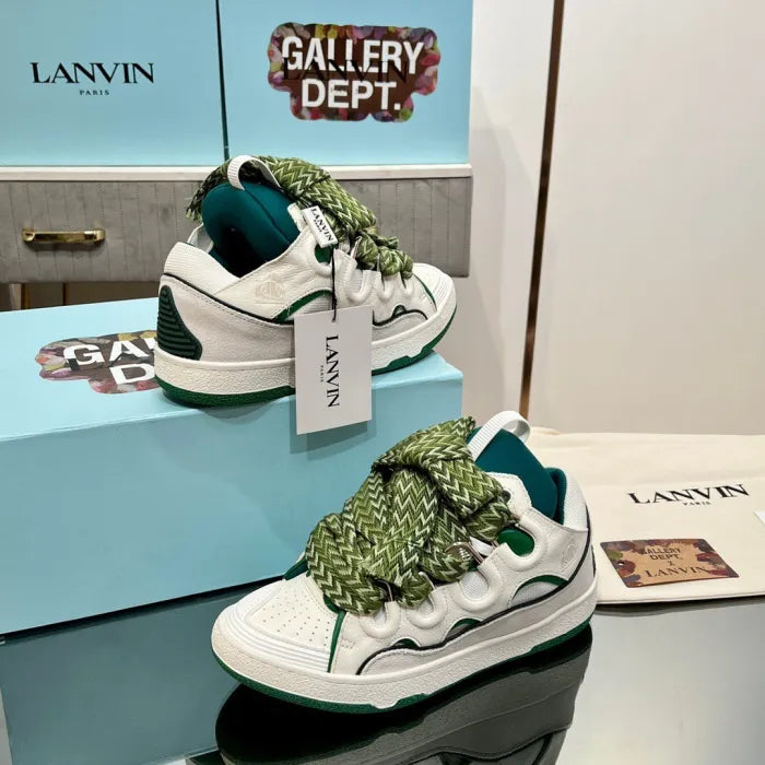 L - SNEAKERS