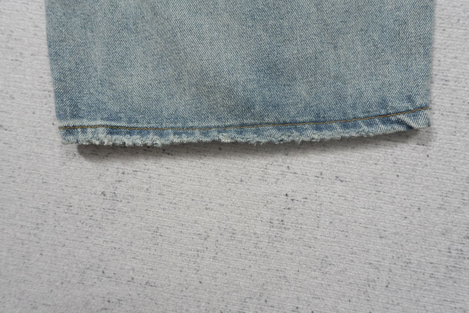 A - JEANS