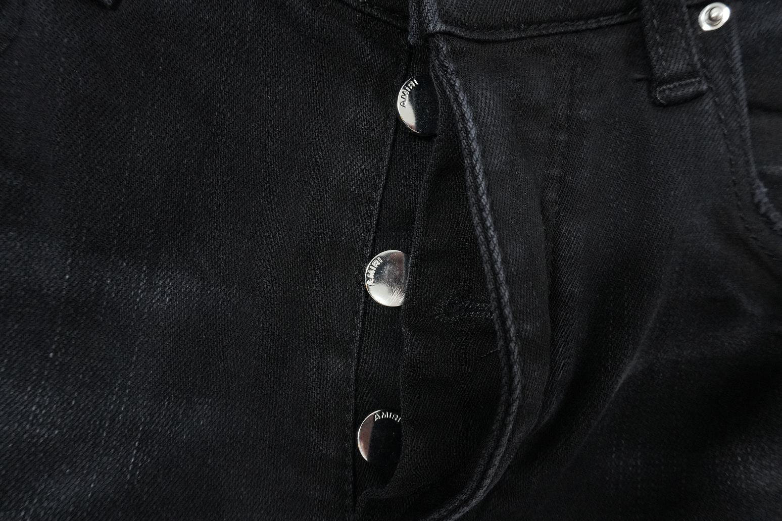 A - JEANS