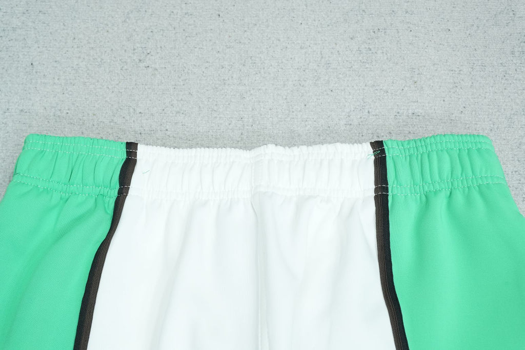 D - SWEATPANTS
