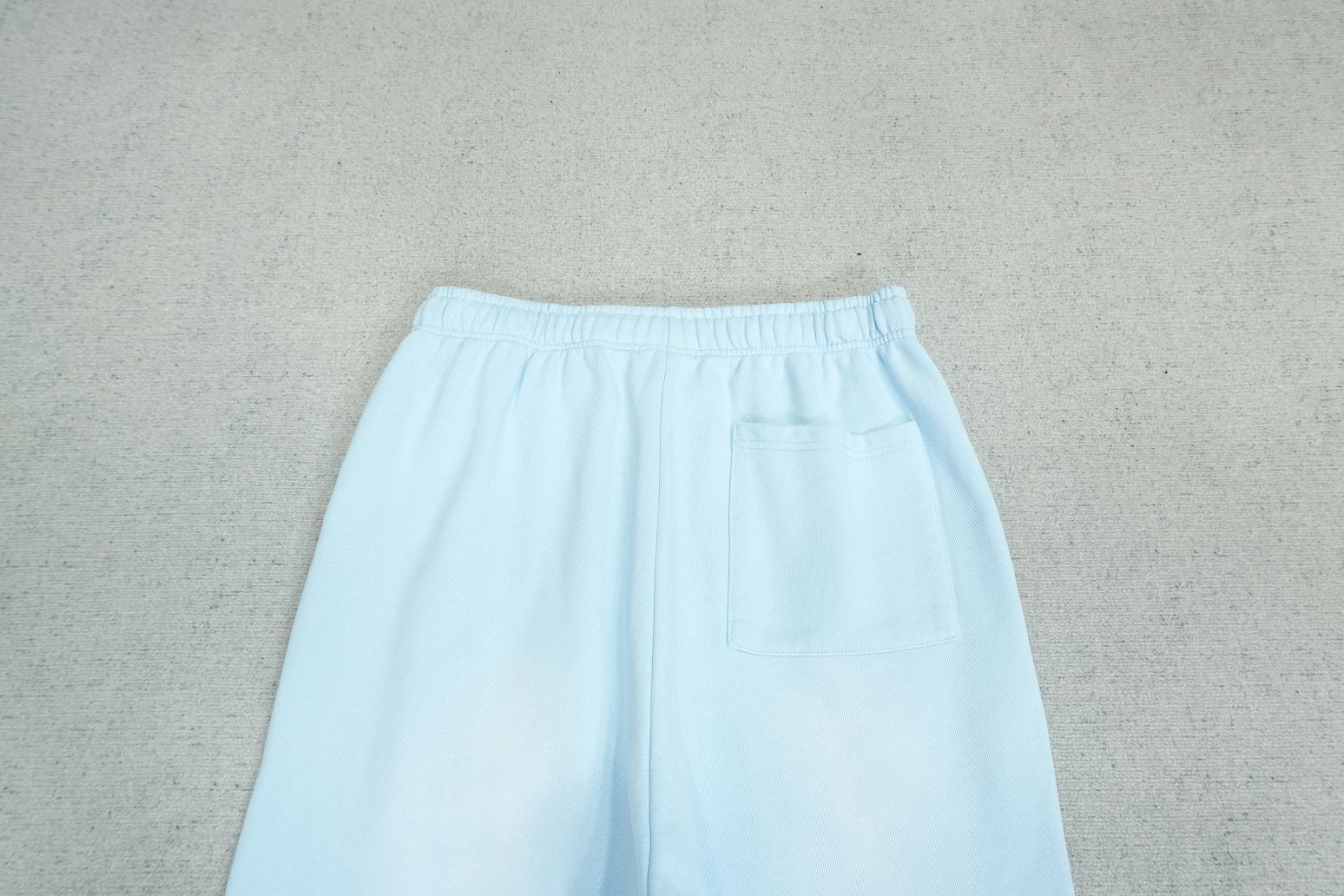 M - SWEATPANTS