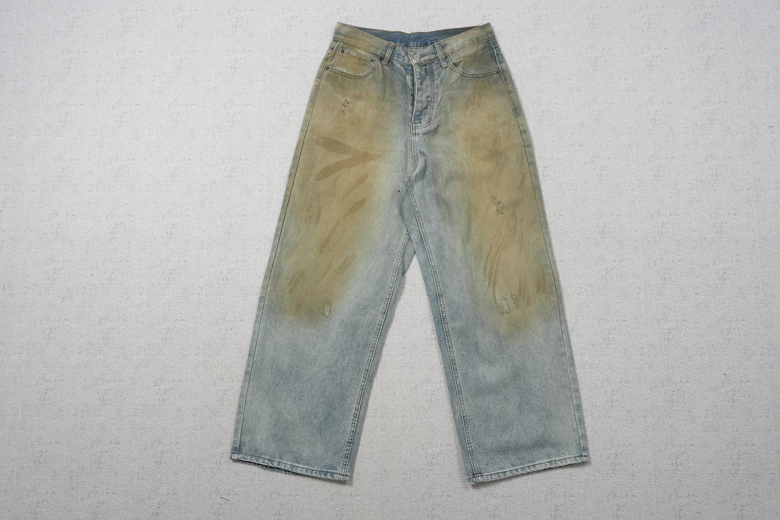 A - JEANS
