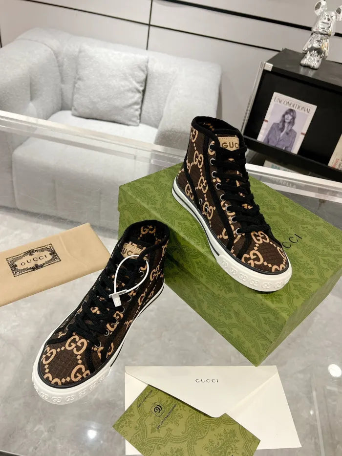 GG - SNEAKERS
