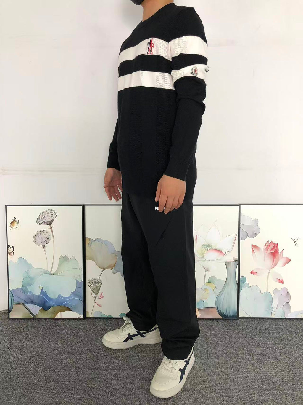 M - SWEATER