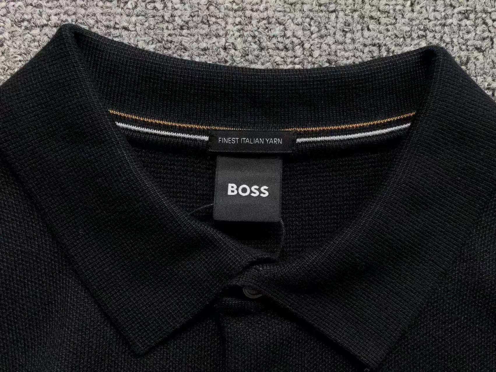 H - SWEATER