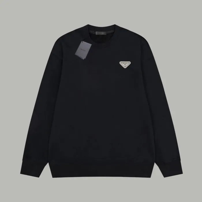 P - SWEATER
