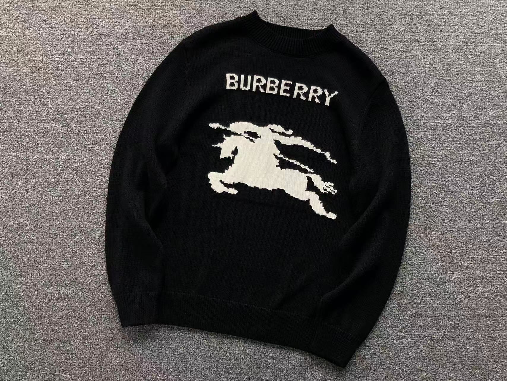 B - SWEATER