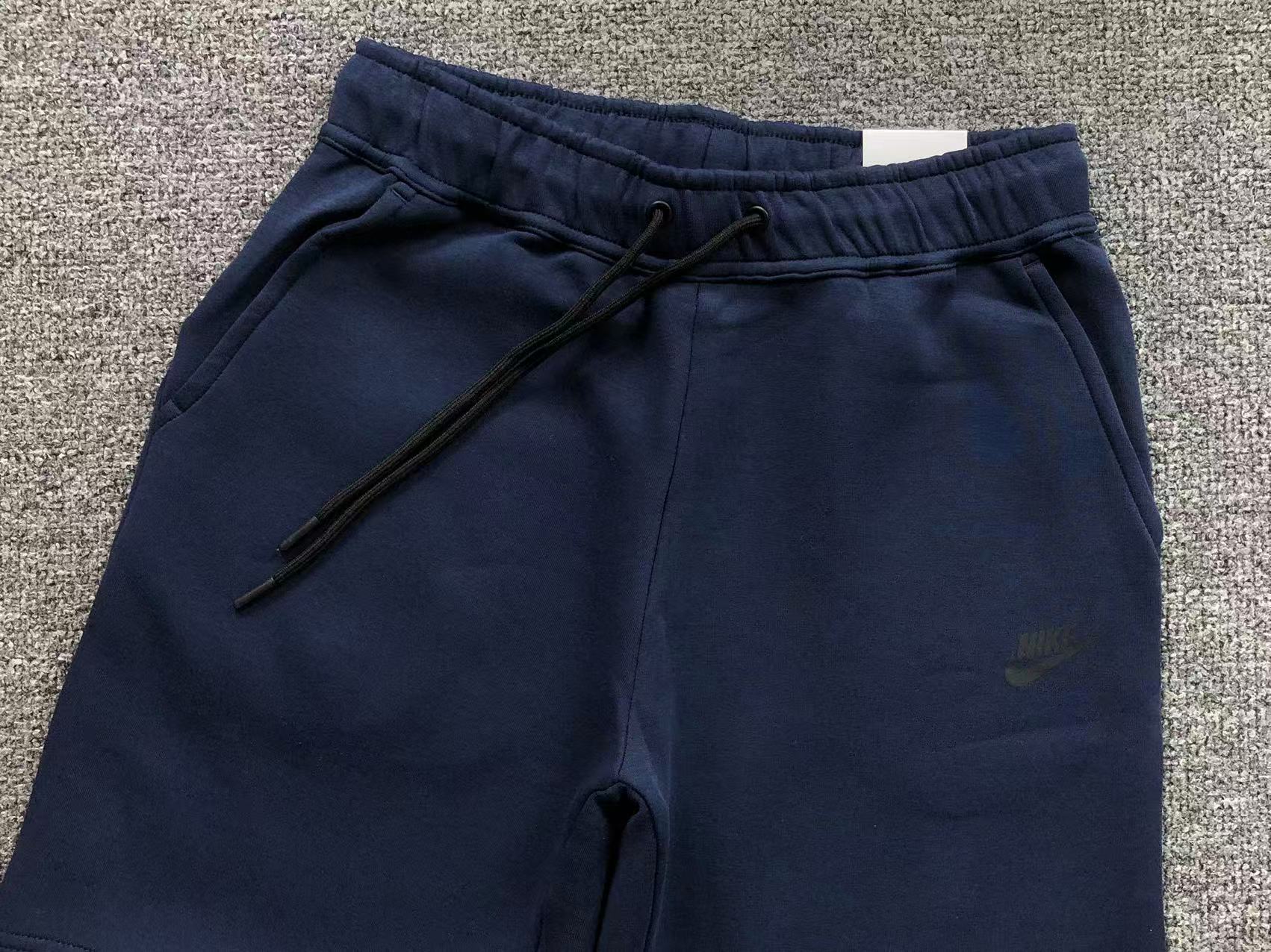 N - SHORTS
