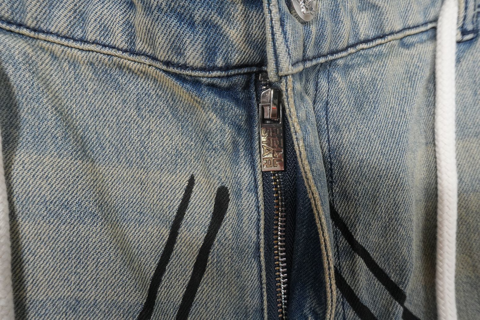 H - JEANS