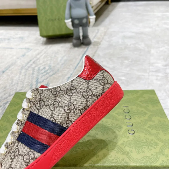 GG - SNEAKERS