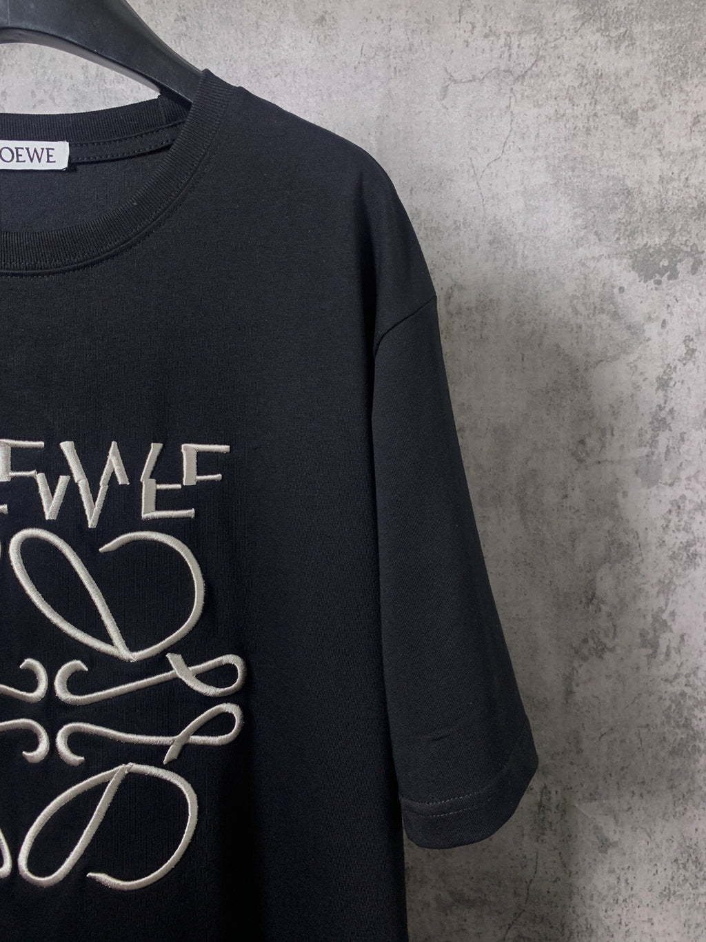 L - TSHIRT