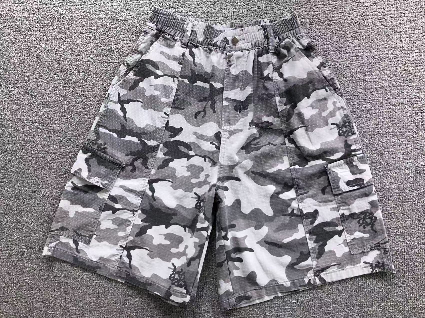 M - SHORTS