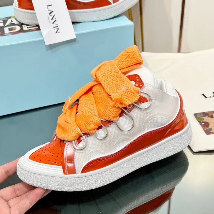 L - SNEAKERS