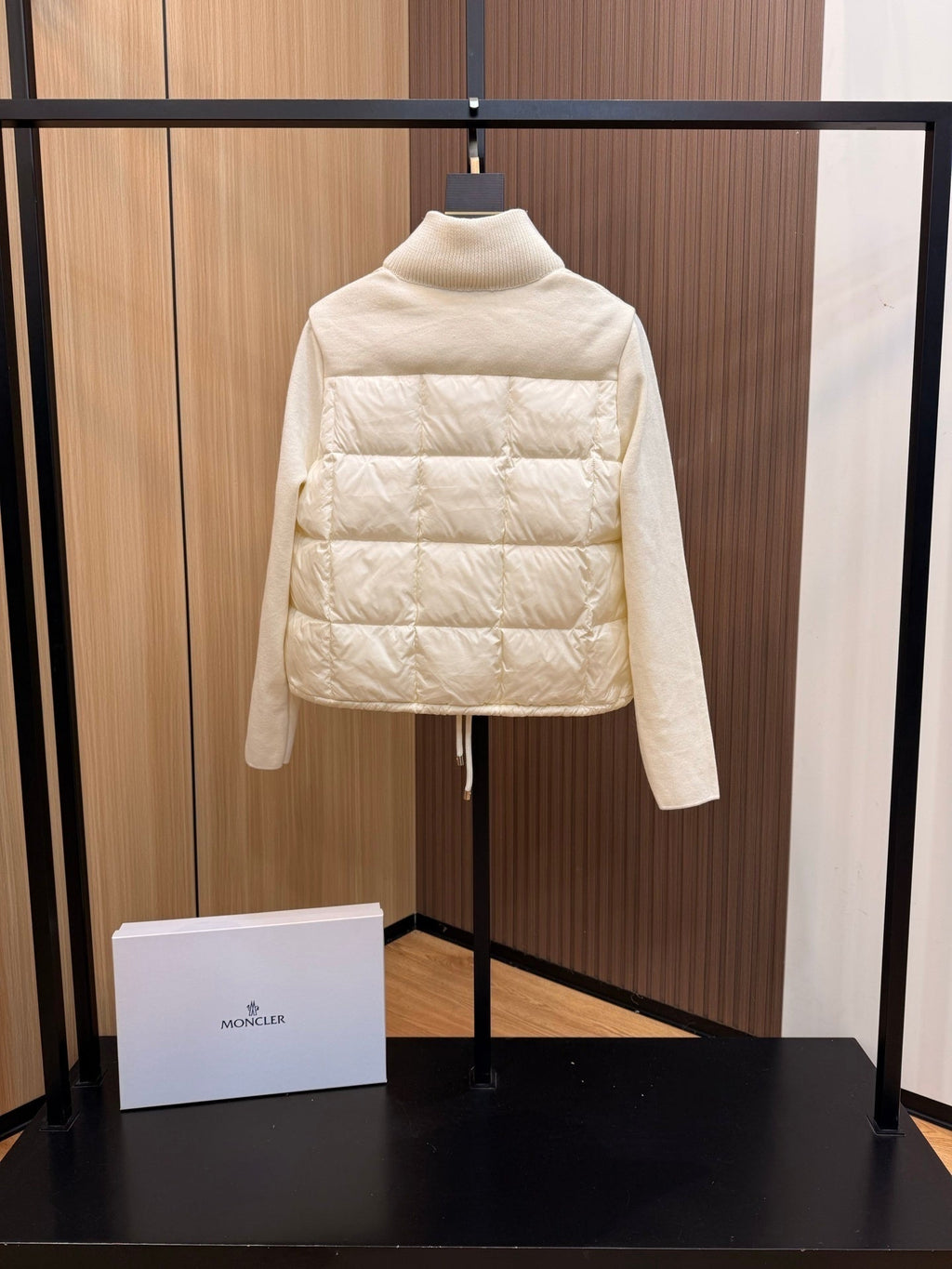 S - CARDIGAN