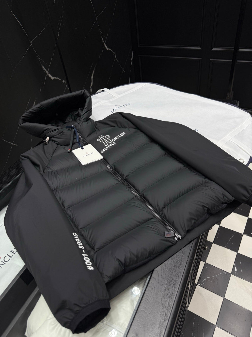 G - CARDIGAN