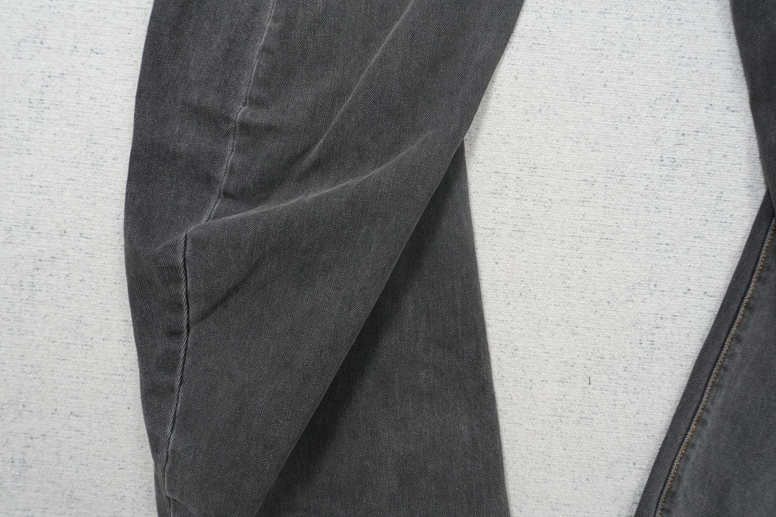 C - JEANS