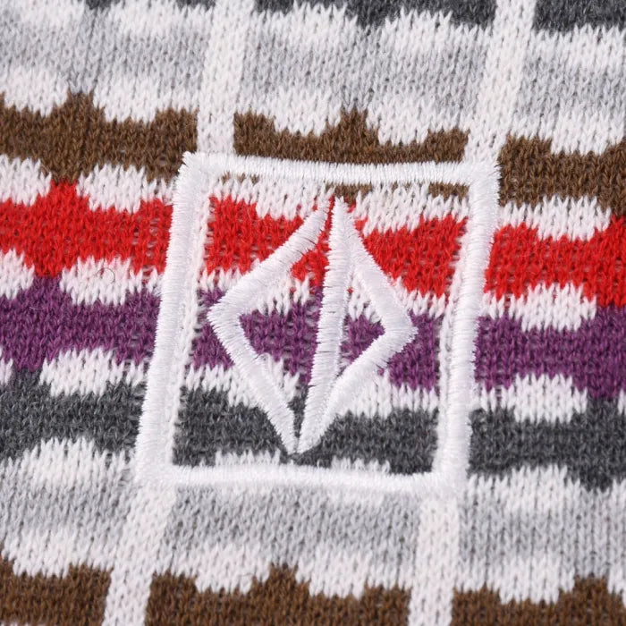 D - SWEATER
