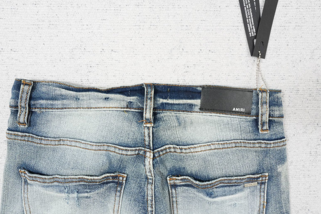 A - JEANS
