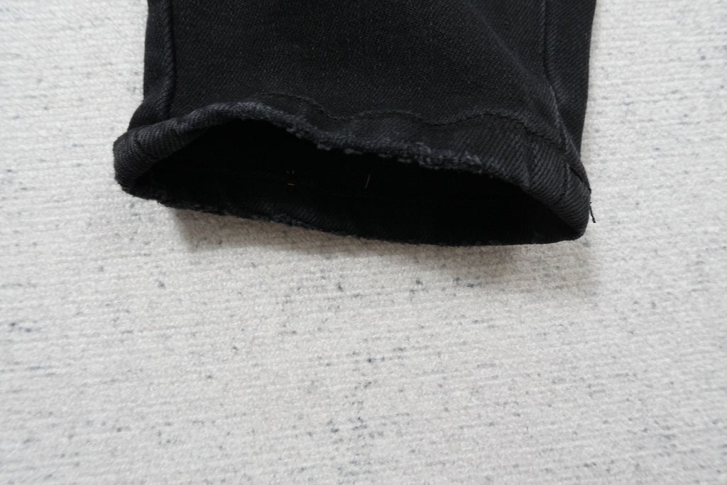 A - JEANS