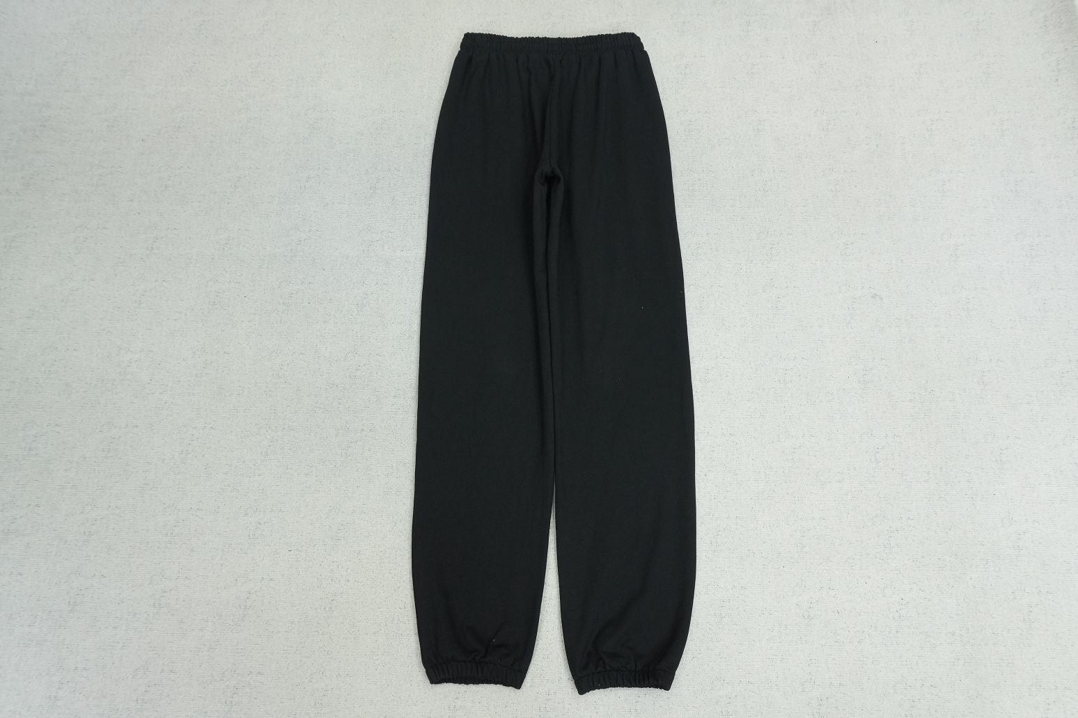 G - SWEATPANTS