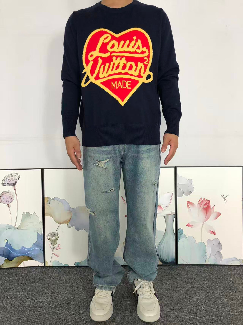 L - SWEATER