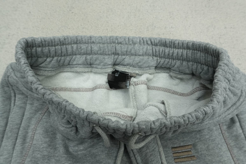 K - SWEATPANTS
