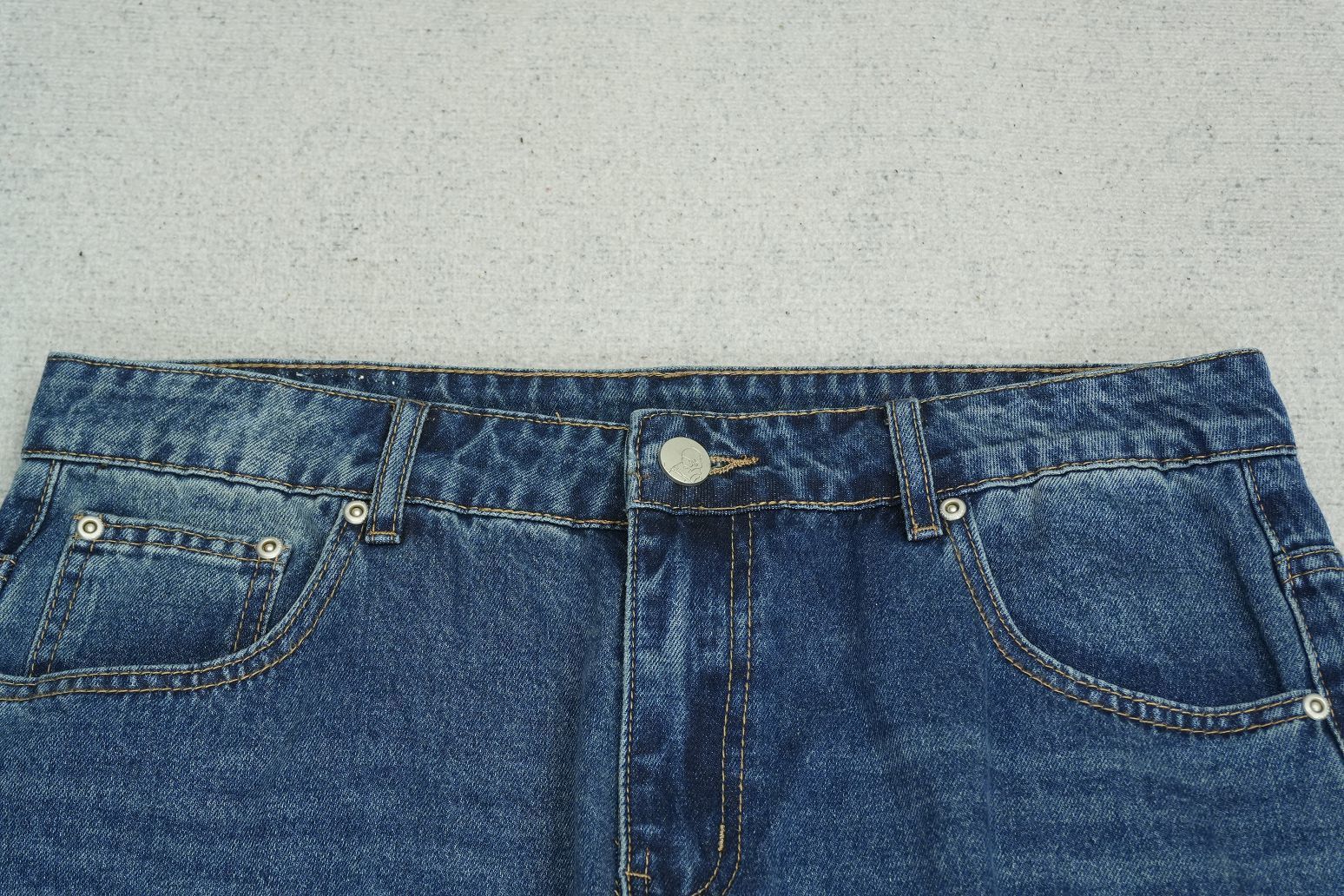 D - JEANS