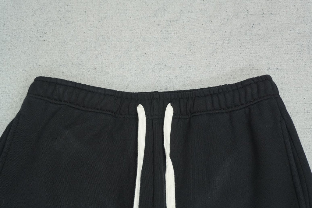 M - SWEATPANTS
