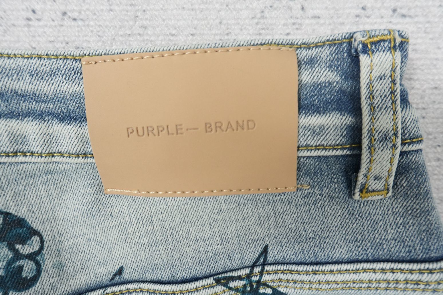 P - JEANS