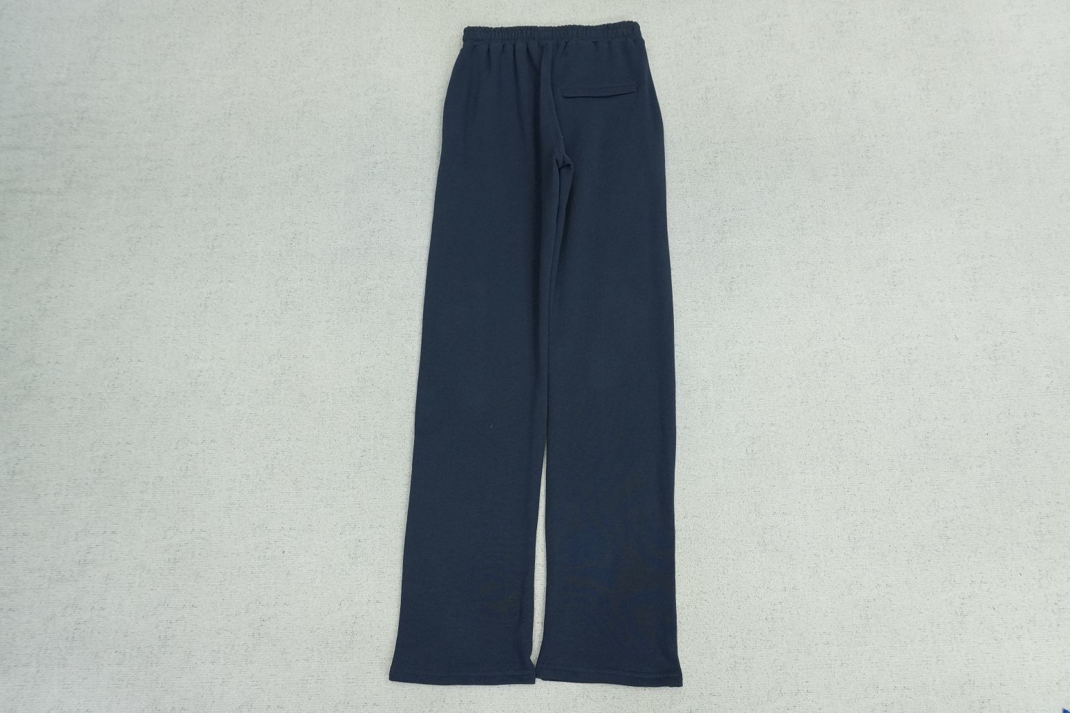 C - SWEATPANTS