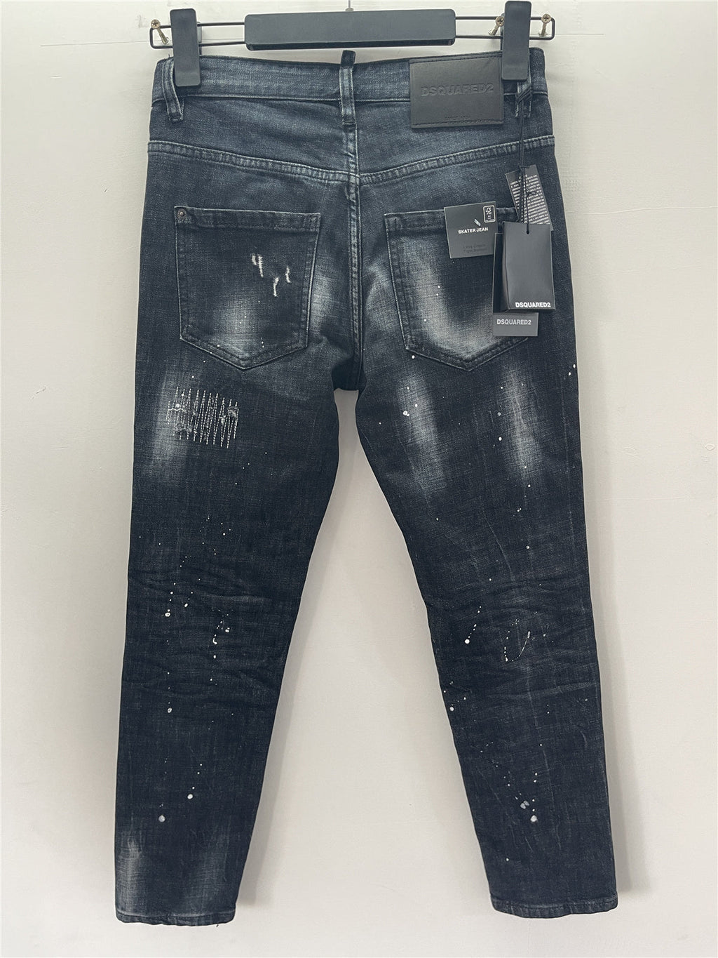 D - JEANS