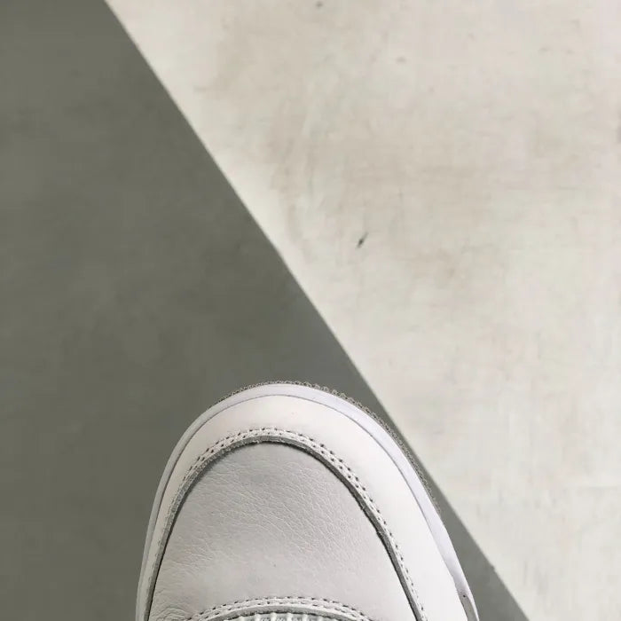 N - SNEAKERS