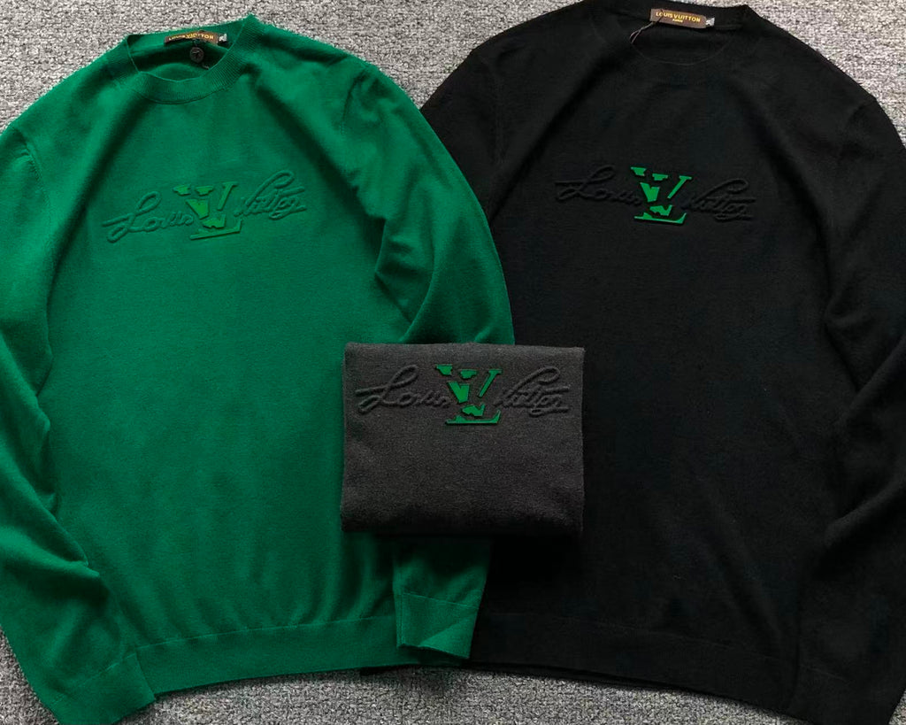 L - SWEATER