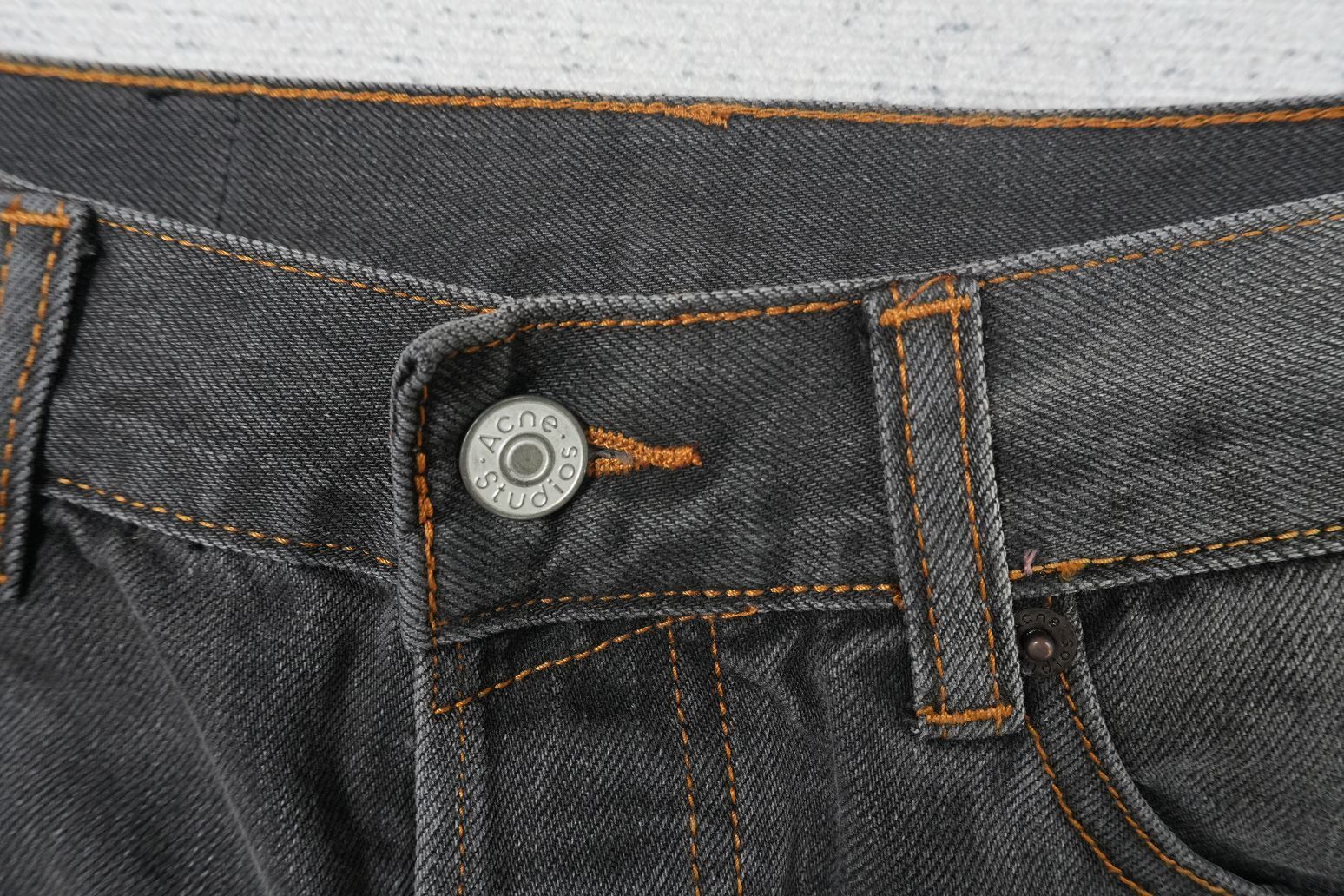 C - JEANS