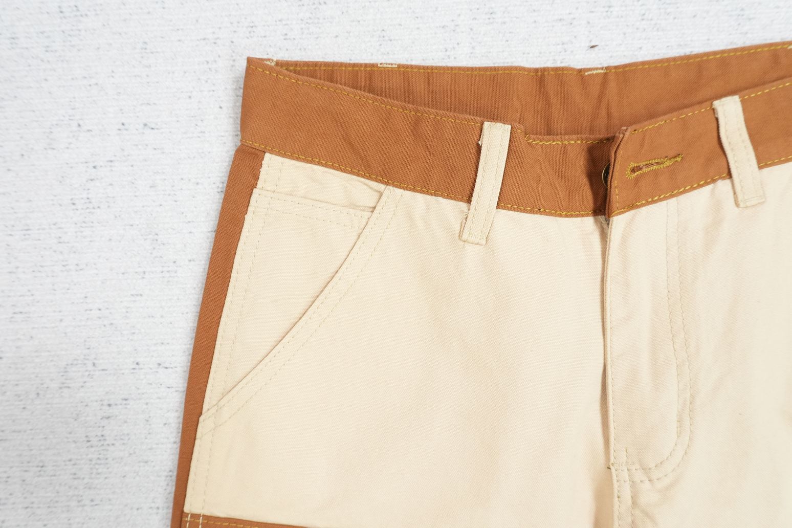 C - JEANS
