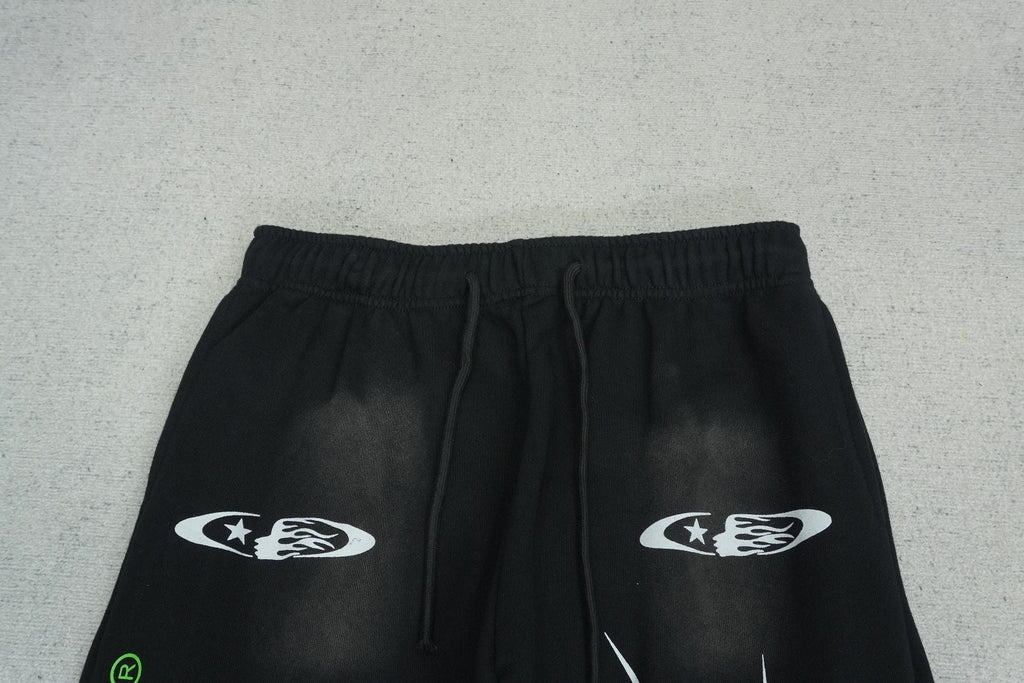 H - SWEATPANTS