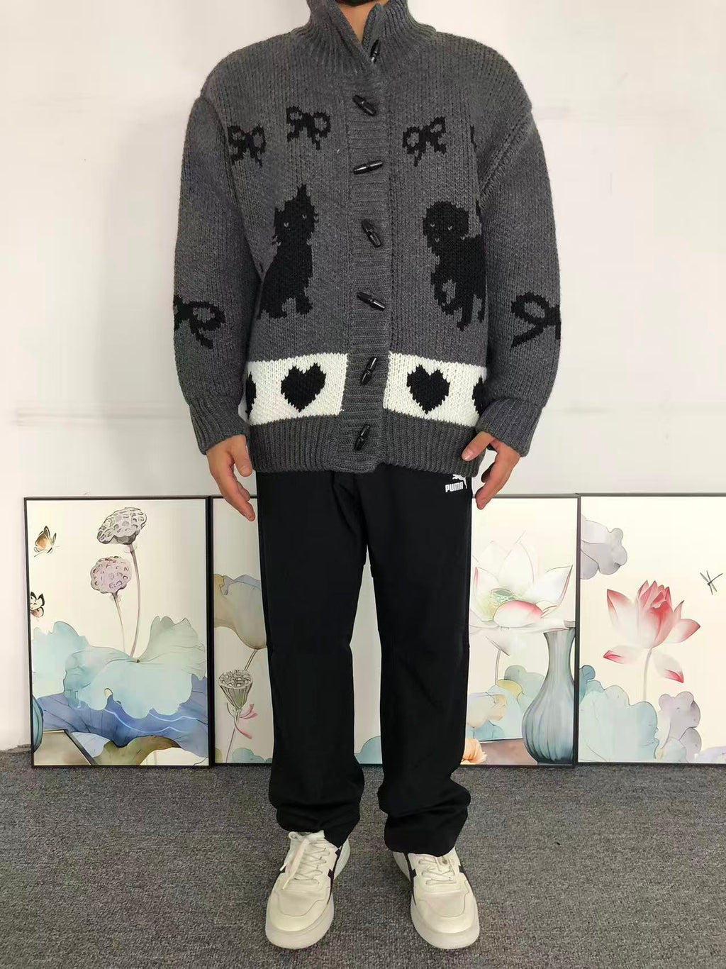O - SWEATER