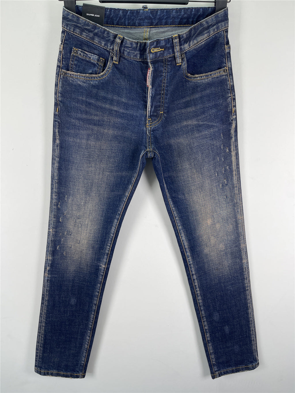 D - JEANS