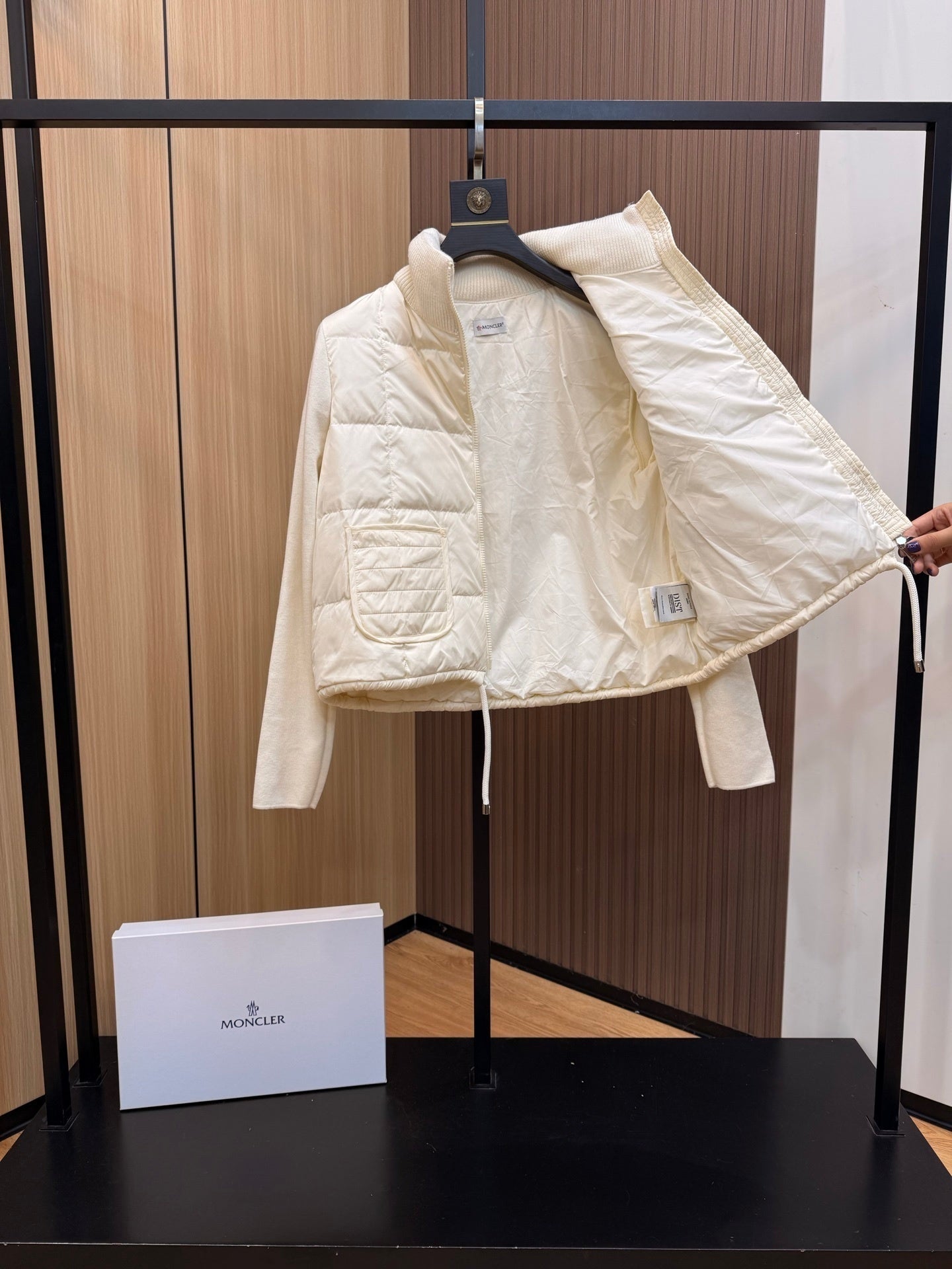 S - CARDIGAN