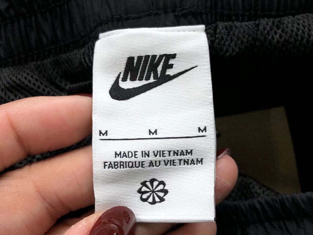N - SHORTS