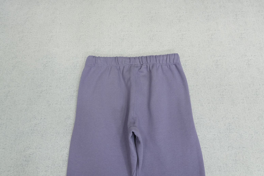 F - SWEATPANTS