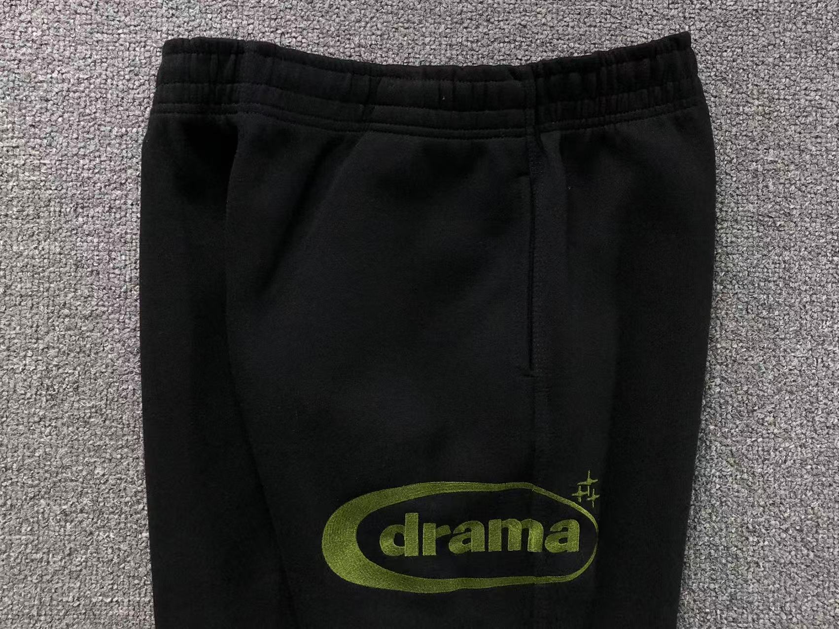 D - SHORTS
