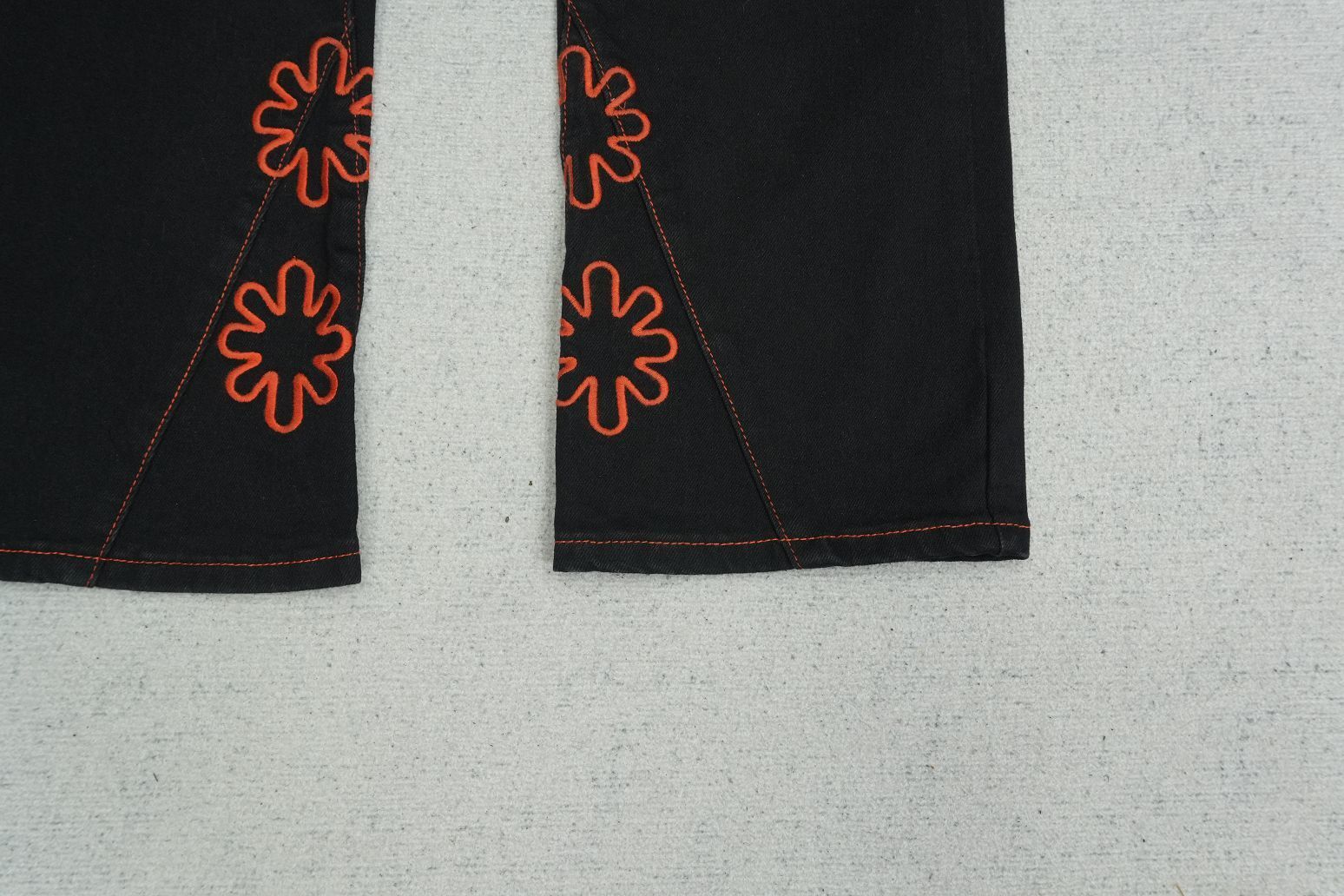 L - JEANS