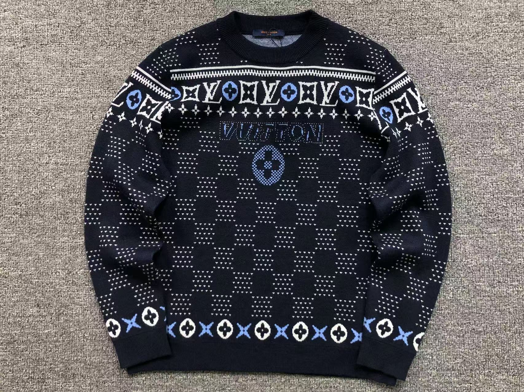 L - SWEATER