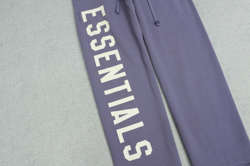 F - SWEATPANTS