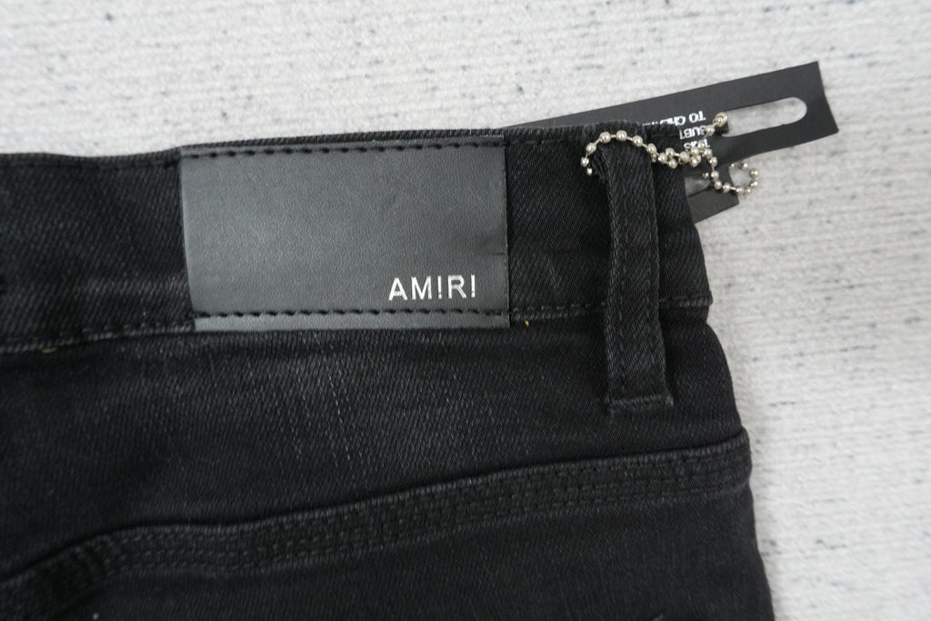 A - JEANS