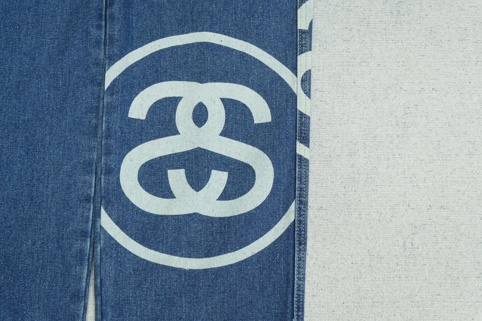 S - JEANS