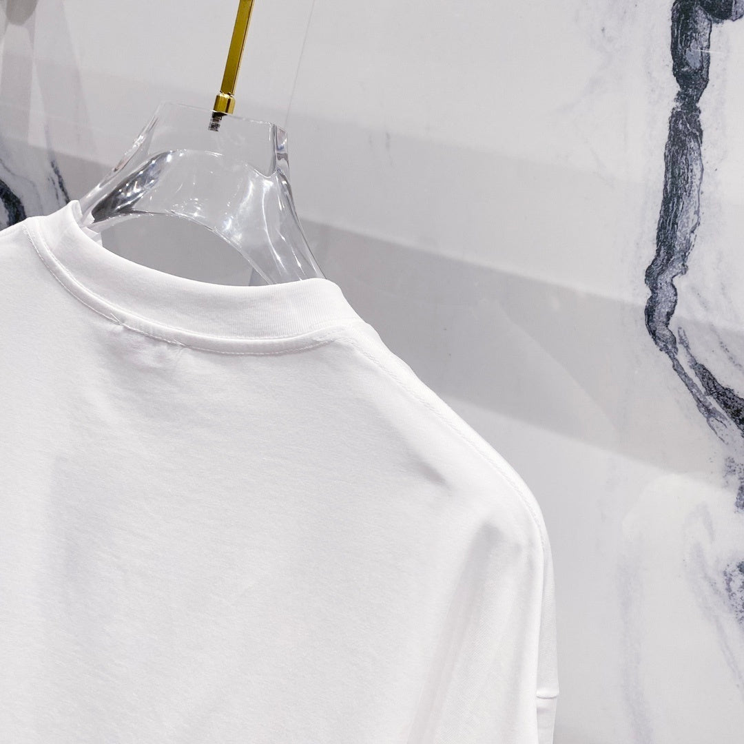 V - TSHIRT