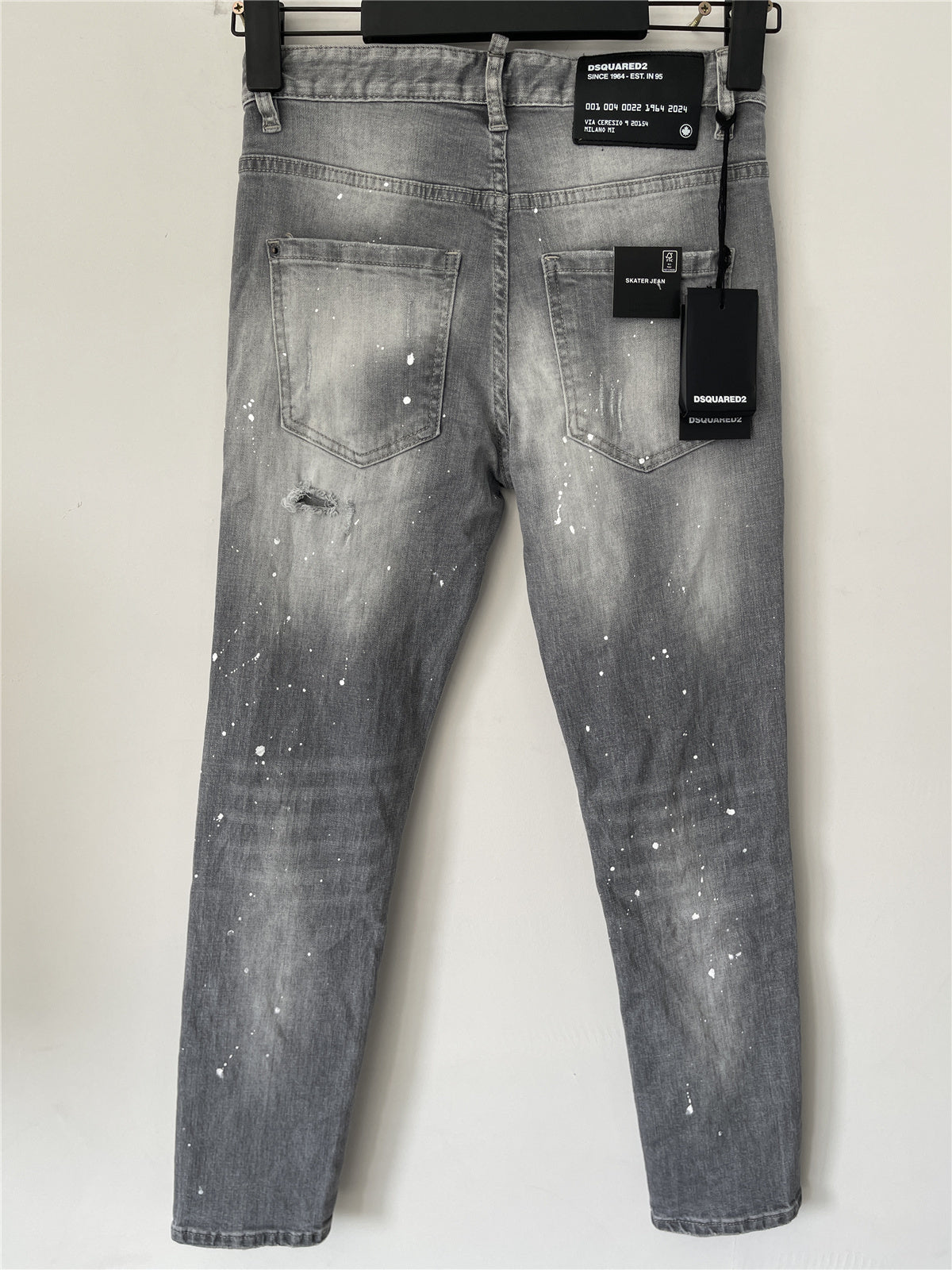 D - JEANS