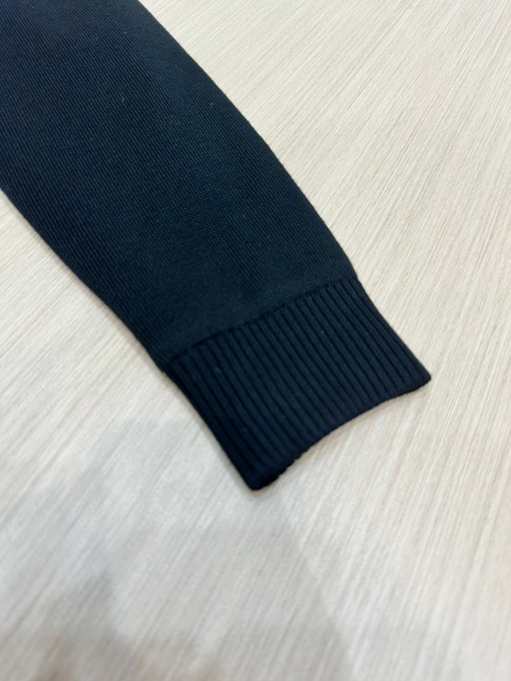 M - CARDIGAN